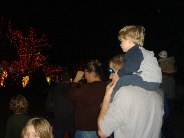 2006-12-14-Trail-Of-Lights-16.JPG